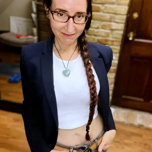 louisaschuchter image 3